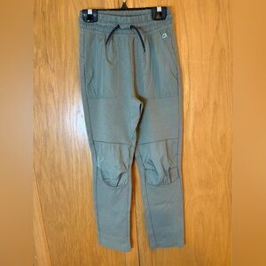 Boy’s Gap Fit Jogger Style Pants Size M